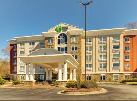 Holiday Inn Express Hotel & Suites Columbus-Fort Benning, an IHG Hotel, gæludýravænt hótel í Columbus