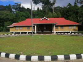 SPOT ON 90014 Otternest @ Gunung Pulai 2, hotelli kohteessa Pontian Besar lähellä maamerkkiä Gunung Pulai -vuori