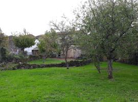 Gite No 16, hotel in Châteauponsac