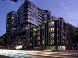 City Edge South Melbourne Apartment Hotel, hotel in Melbourne