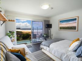 Sea Breeze Studio, apartment in Kiama