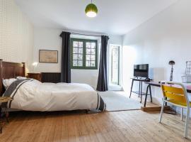 La maison des couturières, hotell i Cluny