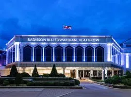 Radisson Blu Edwardian Heathrow Hotel, London
