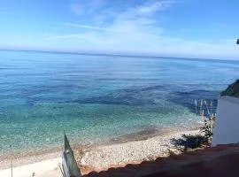 Sfondo Blu Villa sul mare