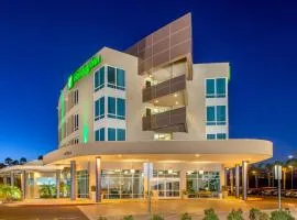Holiday Inn San Diego Bayside, an IHG Hotel