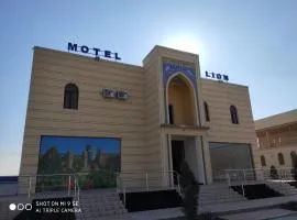 MOTEL LION