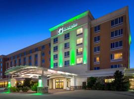 Holiday Inn Oklahoma City Airport, an IHG Hotel، فندق في مدينة اوكلاهوما