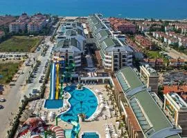Crystal Waterworld Resort & Spa - Ultimate All Inclusive