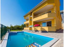 Apartment Heaven Hill, hotel in Jadranovo