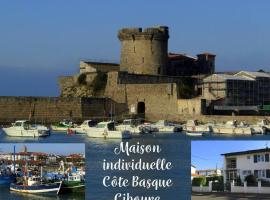 Maison individuelle Côte Basque ( Ciboure ), hotel cerca de Golf Nivelle, Ciboure