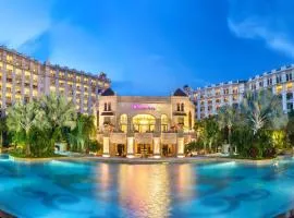 Crowne Plaza Resort Sanya Bay by IHG