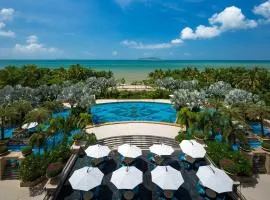 Crowne Plaza Resort Sanya Bay by IHG、三亜市のリゾート