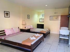 Phi Phi Beach Resorts and Hotel, Hotel in Morong