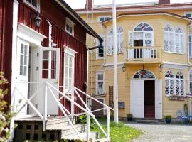 Krepelin Apartments
