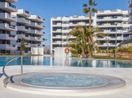 Nice Apartment In Los Arenales Del Sol, Hotel in Arenales del Sol