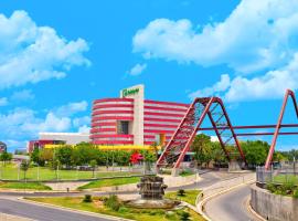 Holiday Inn Monterrey-Parque Fundidora, an IHG Hotel, hotel near Monterrey International Airport - MTY, Monterrey