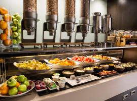 Holiday Inn Melbourne Airport by IHG, hotel in Melbourne