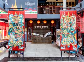 CLOUD on Saladaeng Silom Hostel Bangkok, hotel in Bangkok