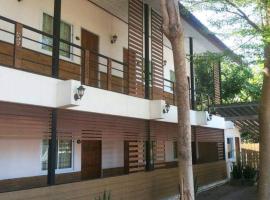 Charlee House, hotel a Trang