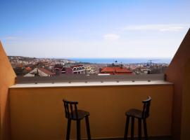 Alfa Guest House - Free Parking, hotel em Varna City