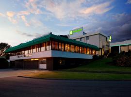 Holiday Inn Stoke on Trent M6 Jct15, an IHG Hotel: Stoke on Trent şehrinde bir otel