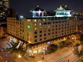 Holiday Inn Montreal Centre Ville Downtown, an IHG Hotel