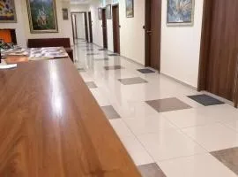 페시테라에 위치한 호텔 Hotel Lago Peshtera