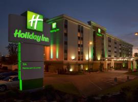 Holiday Inn Youngstown-South - Boardman, an IHG Hotel、ボードマンにあるヤングスタウン・ウォレン地域空港 - YNGの周辺ホテル