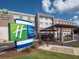 Holiday Inn Express & Suites - Commerce by IHG