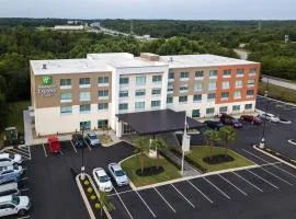 Holiday Inn Express & Suites Greenville S - Piedmont by IHG