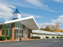Monticello Inn- Framingham/ Boston, viešbutis su vietomis automobiliams mieste Freiminghamas