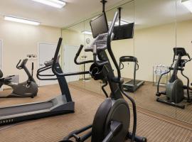 Holiday Inn Express Hotel & Suites New Iberia - Avery Island by IHG, hotel v mestu New Iberia