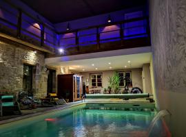 Le relais des deux tours, spa hotel in Brémondans