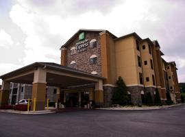 Holiday Inn Express Hotel & Suites Atlanta East - Lithonia, an IHG Hotel, hotell i Lithonia