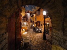 Paul's Fantasia Boutique Suites, property with onsen in Szczecin