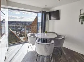 Host & Stay - The View, Hudsons Yard House