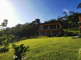 Apartment Monte Luna Mountain View, hotel en Monteverde