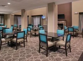 Holiday Inn Express & Suites Bakersfield Airport by IHG