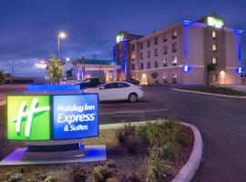 Holiday Inn Express & Suites Bakersfield Airport, an IHG Hotel、にあるメドー・フィールド空港 - BFLの周辺ホテル