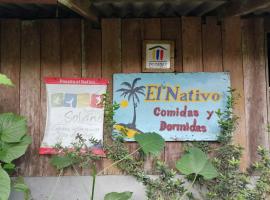 Posadas el Nativo, ξενοδοχείο σε Bahia Solano