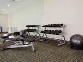 Holiday Inn Express & Suites - Brookshire - Katy Freeway by IHG