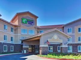 Holiday Inn Express & Suites Beaumont - Oak Valley, an IHG Hotel, hotel v blízkosti zaujímavosti Golfový klub Morongo (Beaumont)