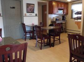 Mount Blue Motel, hotel a Farmington