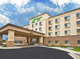 Holiday Inn & Suites Green Bay Stadium, an IHG Hotel: Green Bay şehrinde bir otel