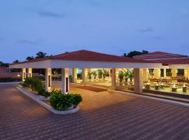 Holiday Inn Resort Goa, an IHG Hotel、カベロッシムのリゾート