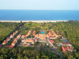 Holiday Inn Resort Goa, an IHG Hotel, hotel familiar en Cavelossim