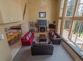 Timberwolf Chalet, hótel í Silver Star