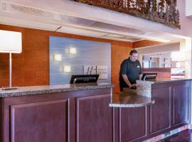 Holiday Inn Express Hotel & Suites Raton, an IHG Hotel, hotel in Raton