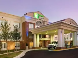 Holiday Inn Express & Suites Alexandria - Fort Belvoir, an IHG Hotel