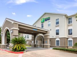 Holiday Inn Express Hotel & Suites Columbus, an IHG Hotel, hotelli kohteessa Columbus